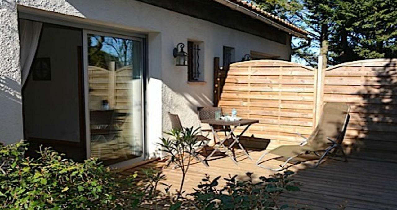 Le Jardin De La Cite Bed and Breakfast Carcassonne Exteriör bild